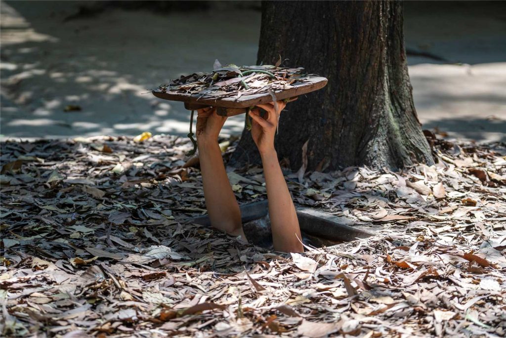 CU-CHI-TUNNELS