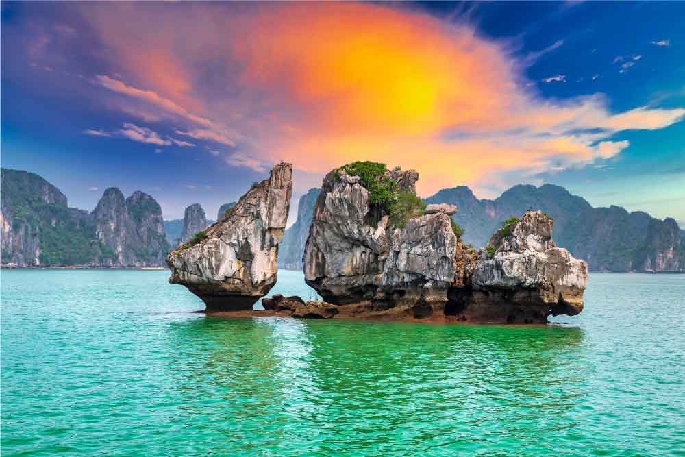 Ha Long Bay Cruise